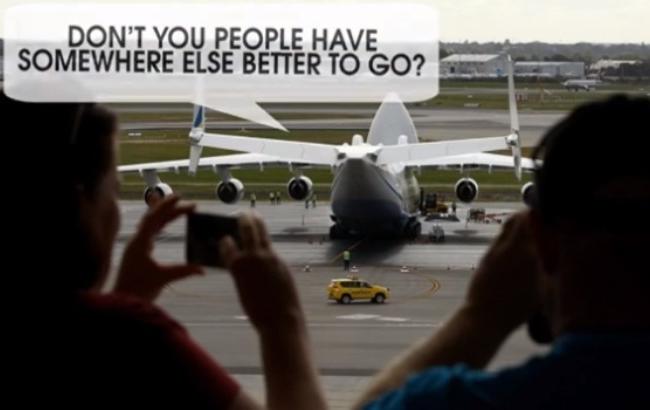 Австралийский комик сочинил песню об украинском самолете "Мрия"