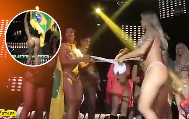 "Чистий силікон": конкурс найкрасивіших сідниць закінчився бійкою учасниць (відео)