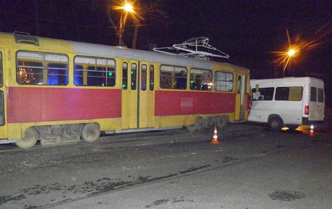 За фактом ДТП з трамваєм у Запоріжжі поліція відкрила справу