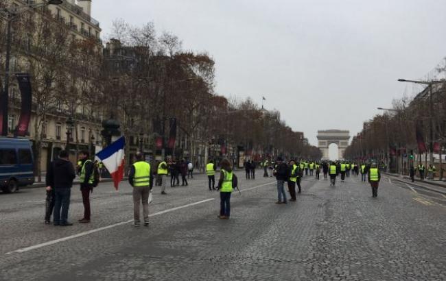 Протести в Парижі: кількість затриманих наблизилася до 100