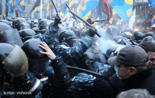 Дело экс-замначальника МВД Киева за избиение активистов "Автомайдана" передано в суд