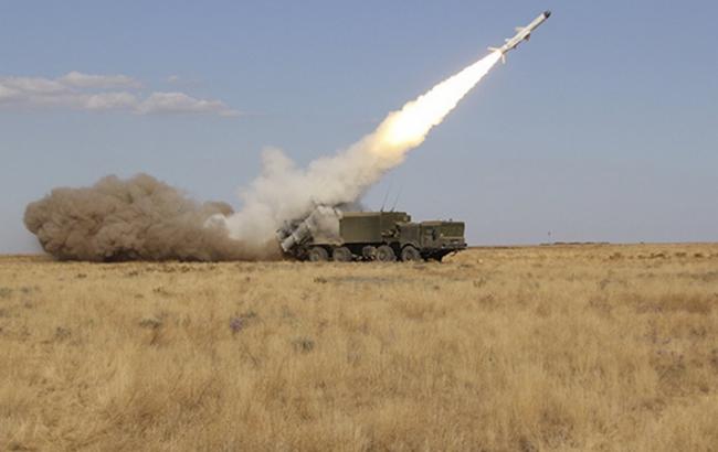 Росія провела ракетні навчання в окупованому Криму