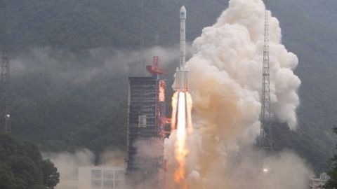 Япония вывела на орбиту спутник-шпион