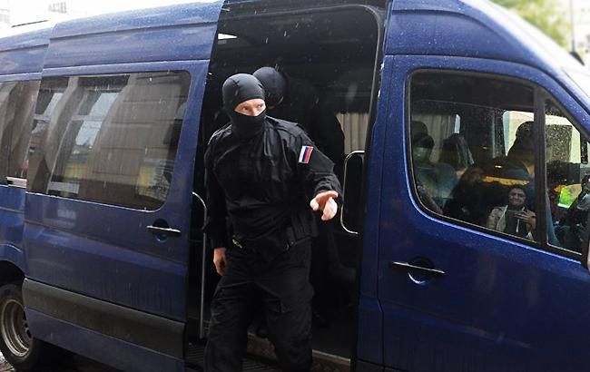 В оккупированном Крыму провели обыски в домах крымских татар