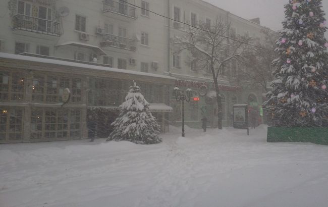 По Киеву объявлено штормовое предупреждение на 7 и 8 января