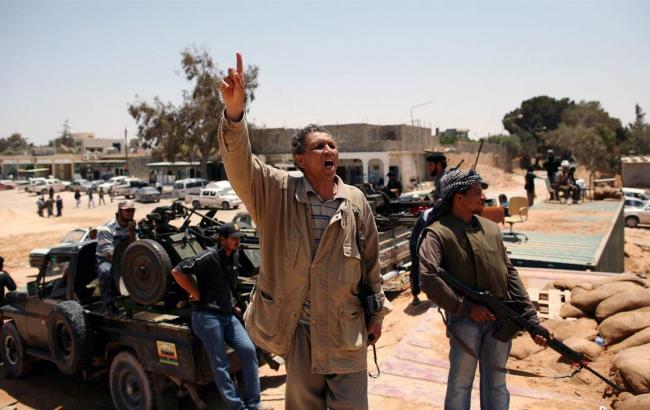 В Ливии при взрыве в тренировочном лагере погибли 65 человек