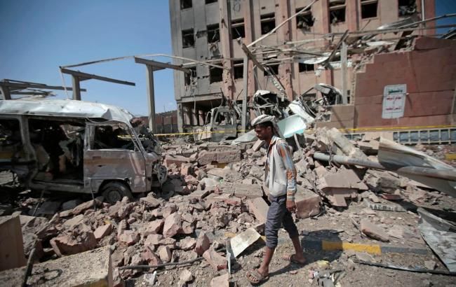 У столиці Ємену сталися вибухи на складах зі зброєю