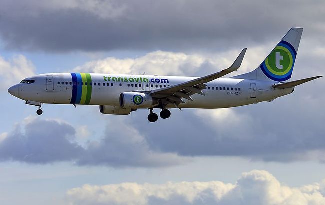Летевший в Тунис самолет сел в Ницце из-за агрессивного пассажира