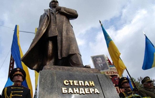 В Киеве Московский проспект переназовут в честь Бандеры