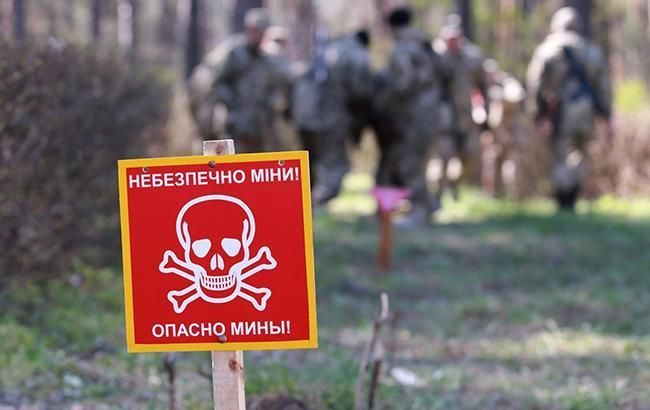 За два роки на Донбасі через підрив на мінах  загинули 56 цивільних