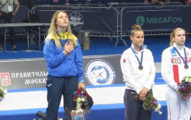 Спортсменка исполнила гимн Украины на чемпионате в Москве