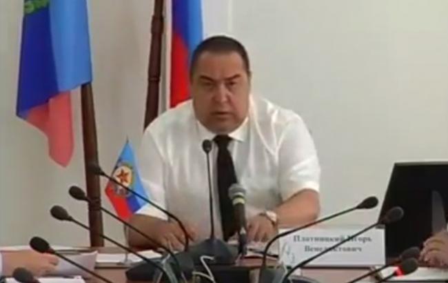 На заседании правительства "ЛНР" удалось успешно распределить 100 кг морковки и 2 мешка картошки