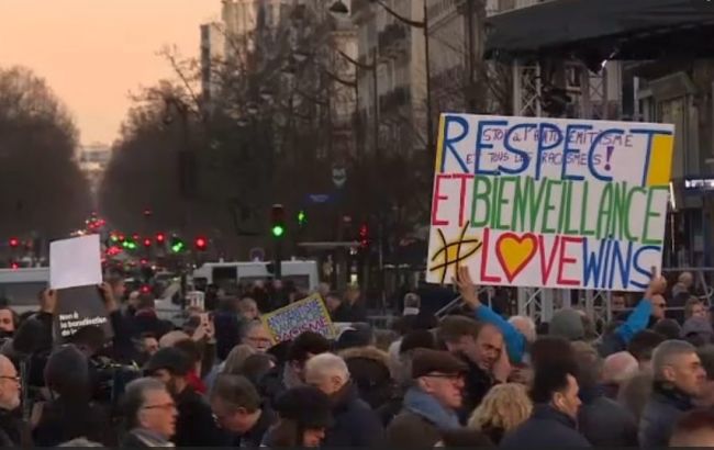 Во Франции прошли акции против антисемитизма