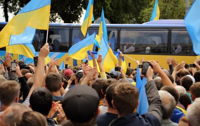 "Будет скандал": болельщики сборной Украины могут не попасть на Евро-2016 из-за виз