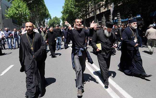 Священники сорвали международный рок-фестиваль в Грузии