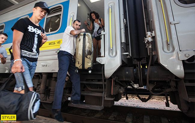 Укрзализныце разрешили пускать в поезда не всех пассажиров: в чем причина