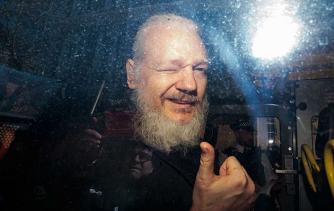 Адвокат Ассанжа заявила про готовність співпрацювати зі Швецією