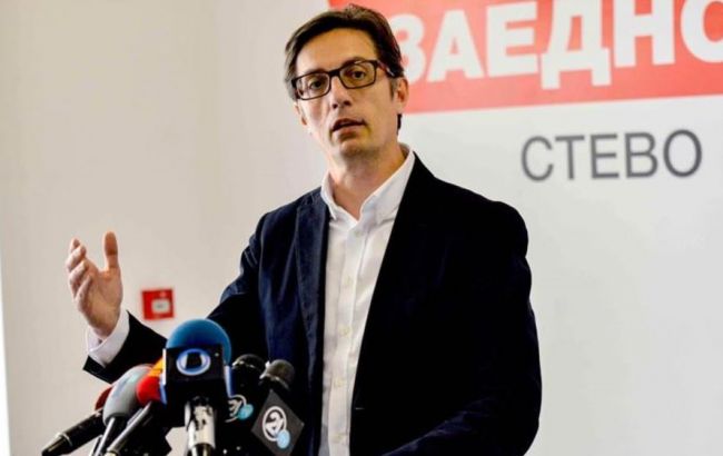 На президентских выборах в Северной Македонии побеждает проевропейский кандидат