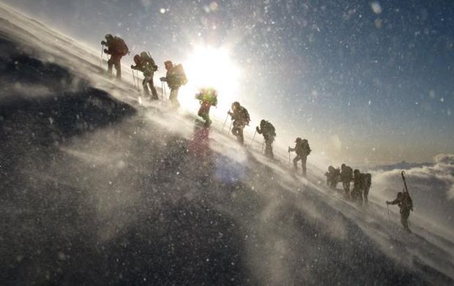В Гималаях пропала группа из 8 альпинистов