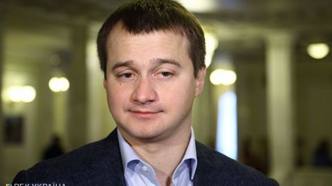 У Порошенка сумніваються у самостійній більшості "Слуги народу"