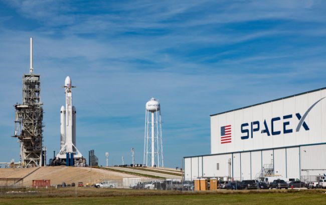 SpaceX втратила зв'язок з трьома супутниками Starlink