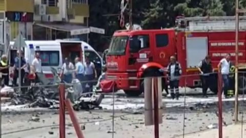 У Туреччині внаслідок вибуху автомобіля загинули три людини