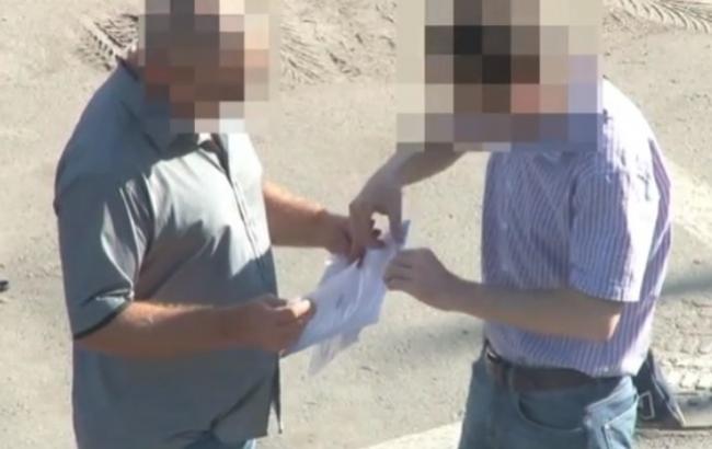 Дипломат из РФ пытался дать взятку украинскому правоохранителю