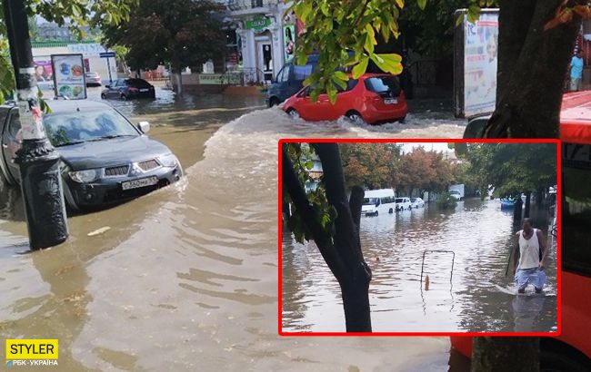 Затоплені дороги і будинки: Крим сильно постраждав через стихію (фото, відео)