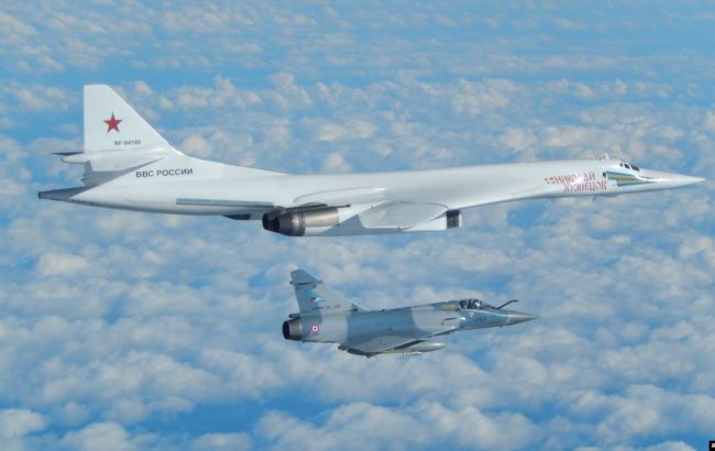Росія перекинула бомбардувальники Ту-64 до кордону США