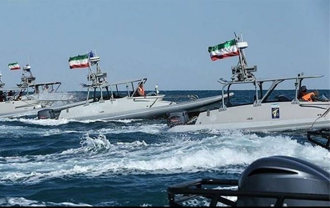 Иранские военные задержали 7 рыболовецких судов в Оманском заливе