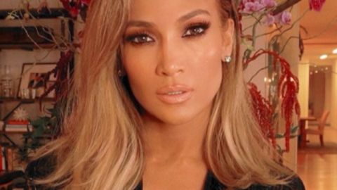 Ще молодша: 50-річна Дженніфер Лопес захоплює квітучим зовнішнім виглядом