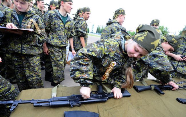 "Власть" Крыма готовит детей к службе в вооруженных силах РФ