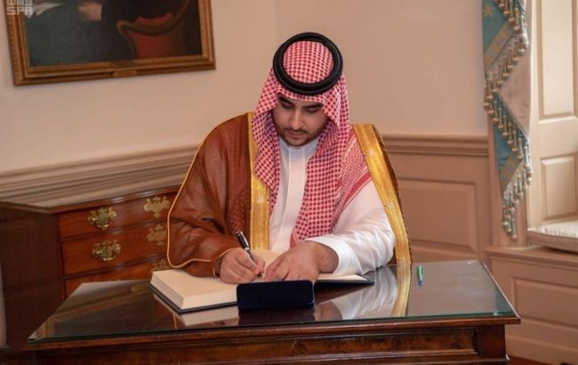 Саудівська Аравія скоротила видобуток нафти після атаки на НПЗ