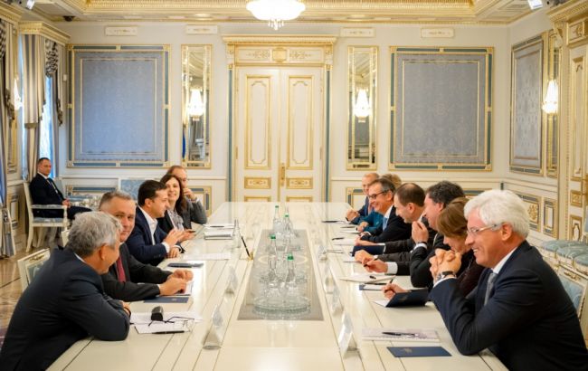 Зеленский встретился с вице-президентом ЕБРР