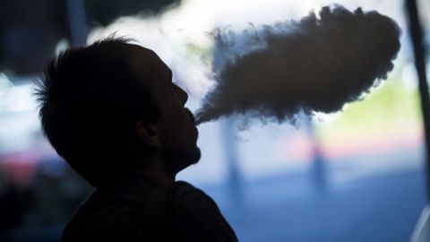 В США хотят запретить продажу электронных сигарет