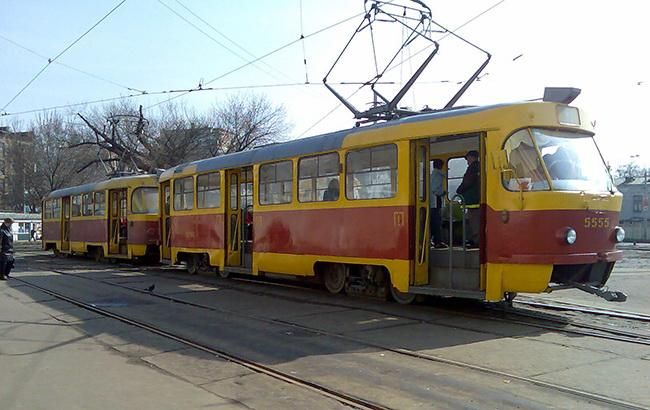В Киеве заблокировано движение трамваев из-за ДТП