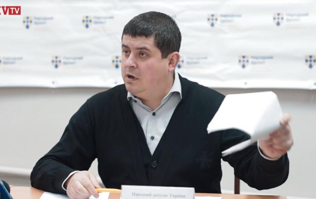 Фракції вирішили подати кандидатури в уряд до звіту Яценюка