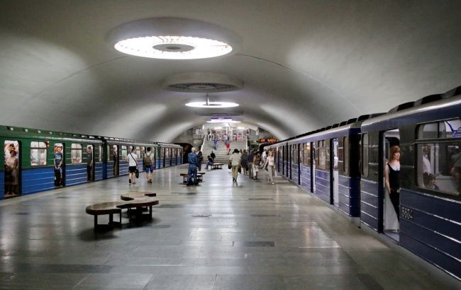 У Харкові замінували три станції метро
