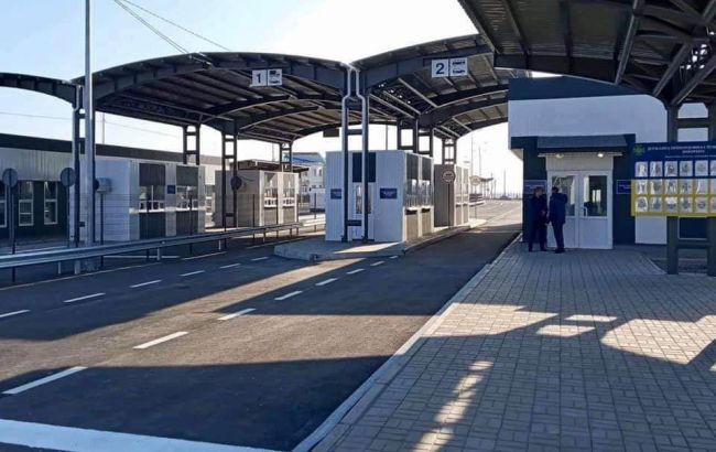 Зеленський відреагував на початок роботи КПВВ “Каланчак” і “Чонгар”