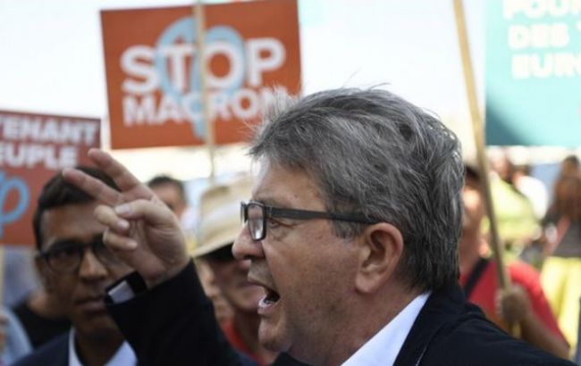 Лидера французской оппозиции приговорили к условному сроку