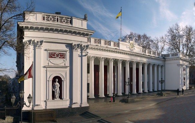 Одесский горсовет просит Кабмин включить в состав города 26 сел