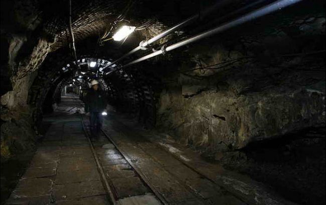 В Китае на шахте произошел обвал угля, десятки погибших