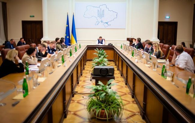 Кабмін планує виділення одноразової допомоги сім'ям постраждалих в АТО