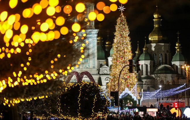 По Киеву на Рождество пройдут звездочеты: какие улицы и метро перекроют
