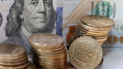Курс долара в Україні: експерти приголомшили несподіваним прогнозом