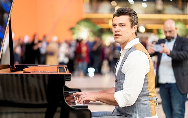 Известный артист покорил Кувейт украинской музыкой: яркие фото и видео