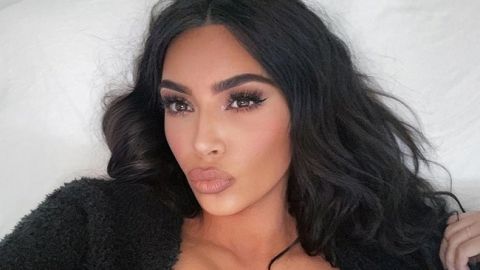 Минимализм и странные скульптуры: Ким Кардашьян показала, как выглядит их с Канье Уэстом дом