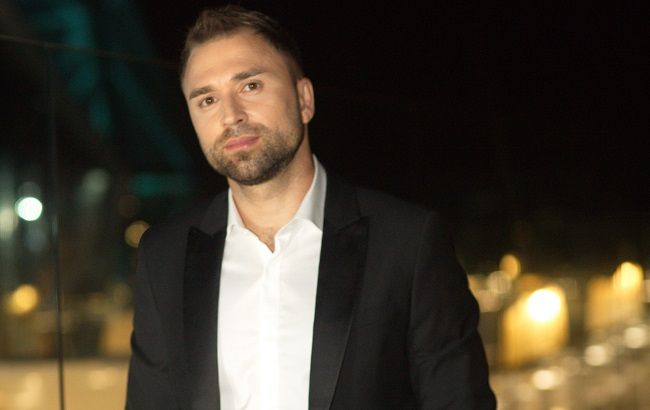 Холостяк-10 пятый выпуск: Макс снимет рубашку, а девушки оголят чувства