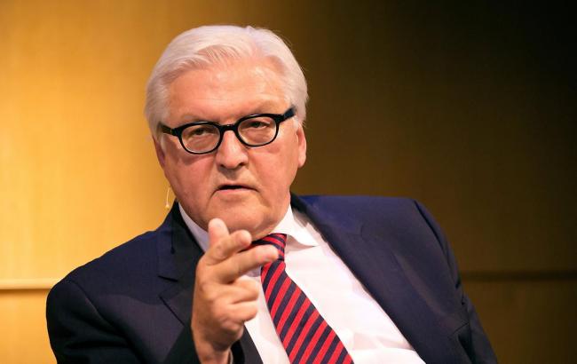 Глава МИД ФРГ против участия НАТО в урегулировании миграционного кризиса