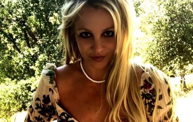 Красивая и счастливая: Бритни Спирс порадовала фанатов цветущим внешним видом